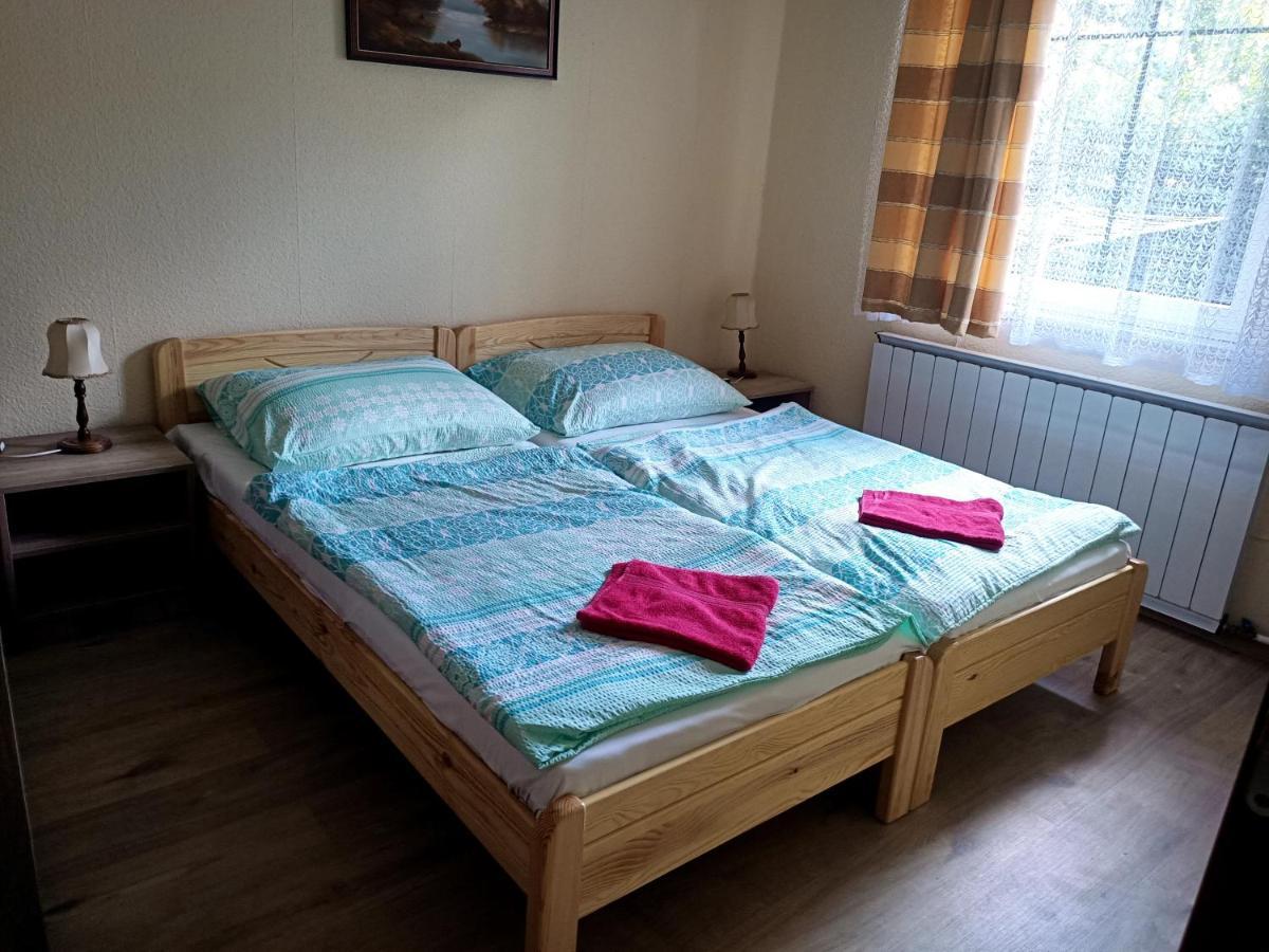 Galamb Villa Шіофок Екстер'єр фото